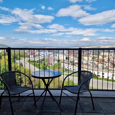 Monte Amnis Kosice Apartment ภายนอก รูปภาพ